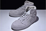 AIR JORDAN 1 RETRO HIGH SUEDE WOLF GREY 332550-031 - 4