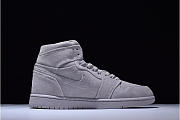 AIR JORDAN 1 RETRO HIGH SUEDE WOLF GREY 332550-031 - 6