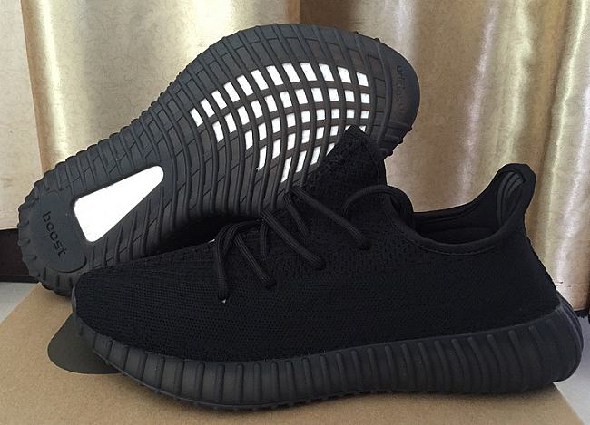 Adidas Yeezy Boost 350 V2 black Warrior - 1