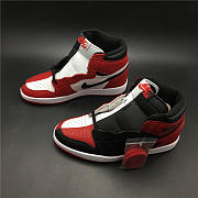 Air Jordan 1 Homage To Home 861428-061 - 1