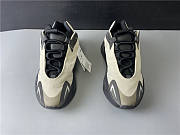 Yeezy Boost 700 MNVN Bone FY3729 - 4