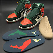 Air Jordan x SoleFly Air Jordan 1 Retro High OG AV3905138 - 3
