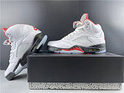 Jordan 5 Retro Fire Red Silver Tongue DA1911-102 - 5