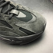 Adidas Yeezy Boost 700 V2 Vanta - 4