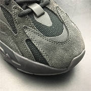 Adidas Yeezy Boost 700 V2 Vanta - 3