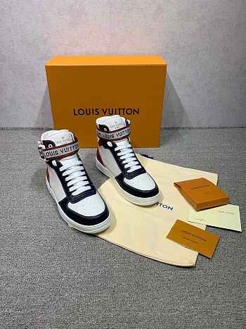 Louis Vuitton LV RIVOLI Sneaker 07