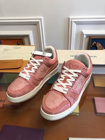 LV Trainer Orange