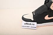 Air Jordan 1 Retro High Black Crimson Tint 555088-081 - 4