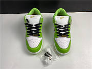 Nike SB Dunk Low Supreme Stars Mean Green (2021) DH3228-101 - 2