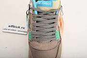 Union LA x Air Jordan 4 Taupe Haze DJ5718-242 - 3