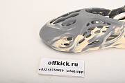 Adidas Yeezy Foam RNNR MXT Moon Gray  GV7904 - 2