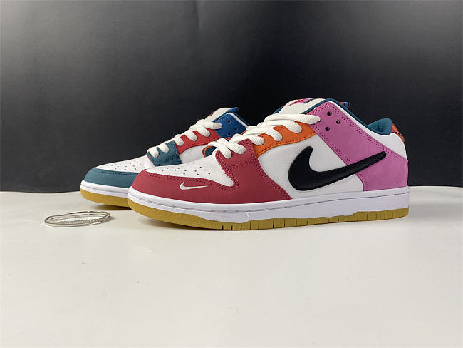 Parra x Nike SB Dunk Low DH7695-100 - 1