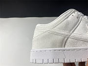 The Dover Street Market x Nike SB Dunk Low DH2686-100 - 2