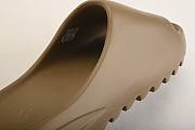 Adidas Yeezy Slide Earth Brown FV8425 - 2