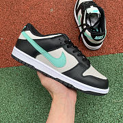 Nike Dunk Low Light Bone Tropical Twist (GS) CW1593-003 - 2
