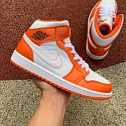 Air Jordan 1 Mid Metallic Orange DM3531-800 - 5