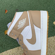 Air Jordan 1 Mid Tan Gum 554724-271 - 5
