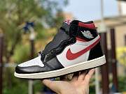 Air Jordan 1 Retro High Black Gym Red 555088-061 - 4