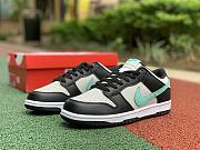 Nike Dunk Low Light Bone Tropical Twist (GS) CW1593-003 - 1