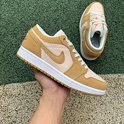 Air Jordan 1 Low SE Twine Orange Quartz Corduroy (W) DH7820-700 - 2