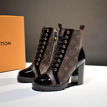 STAR TRAIL ANKLE BOOT