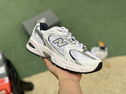 NEW BALANCE White & Silver  - 2