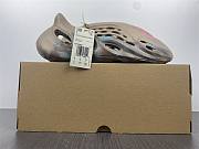 YEEZY FOAM RUNNER “MX Sand Grey” GY3969  - 2