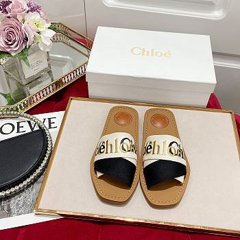 Chloe Off-White & Black Woody Flat Mules