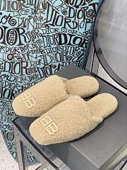 Balenciaga Wool Drag - 1