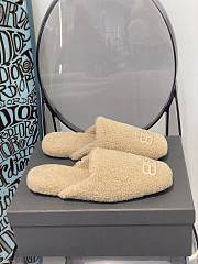 Balenciaga Wool Drag - 2
