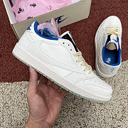 Air Jordan 1 low Travis Scott Glow - 6