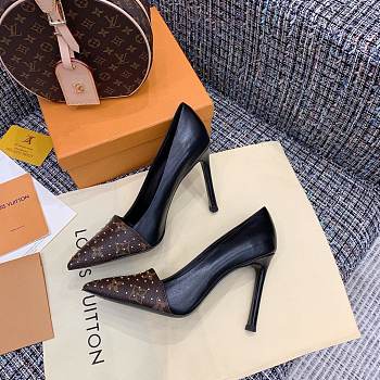 Louis Vuitton pumps High Heels