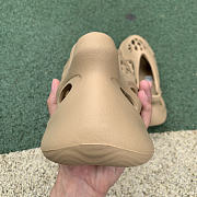 Adidas  Yeezy Foam RNNR Ochre GW3354 - 2