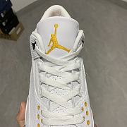 Air Jordan 3 Retro Lakers Home  - 3