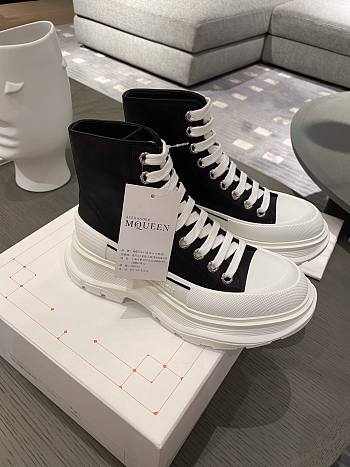Alexander McQueen Tread Slick Boots