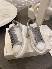 Alexander McQueen 001 - 4
