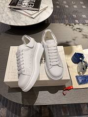 Alexander McQueen 008 - 3
