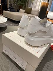 Alexander McQueen 008 - 4