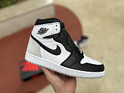 Jordan 1 Retro High OG Bleached Coral  555088-108 - 6