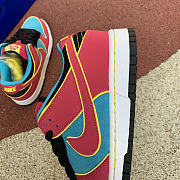 Nike Dunk SB Low Ms. Pacman  313170-461 - 5