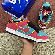 Nike Dunk SB Low Ms. Pacman  313170-461 - 4