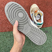 Nike Dunk Low Dark Driftwood  DO6712-200 - 4