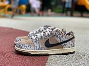 Travis Scott X Nike SB Dunk Low Sample - 1