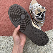 Travis Scott X Nike SB Dunk Low Sample - 6
