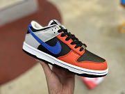 Nike Dunk Low EMB NBA 75th Anniversary Knicks  DD3363-002 - 2
