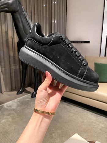  Alexander McQueen 021
