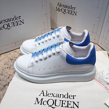  Alexander McQueen 024