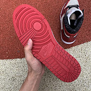 AIR JORDAN 1  - 2