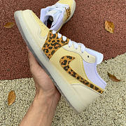 Air Jordan 1 Low SNKRS Day (W) - DN6998-700 - 4