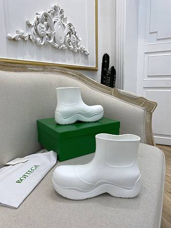 BOTTEGA VENETA Low 007